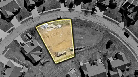 Residential Land in Golf Community