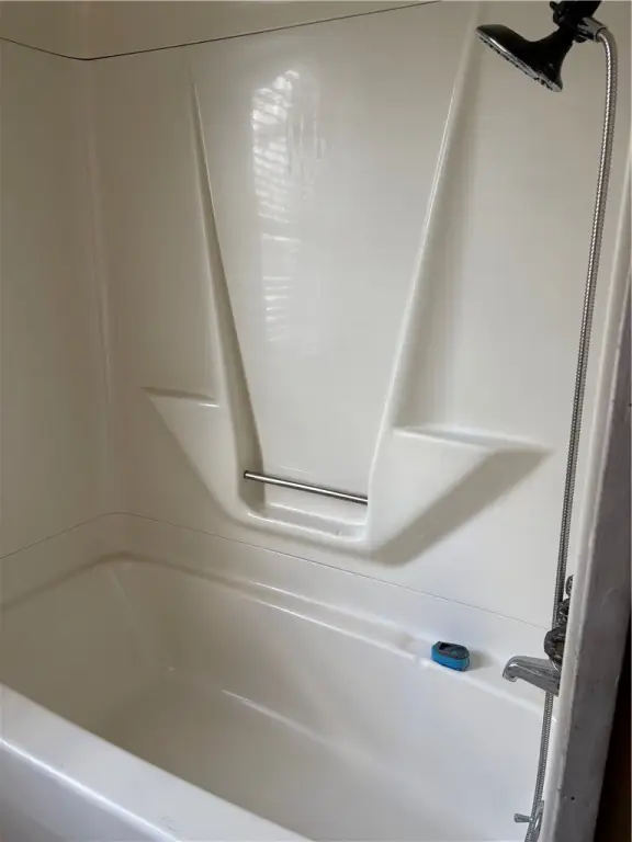 Picture 10