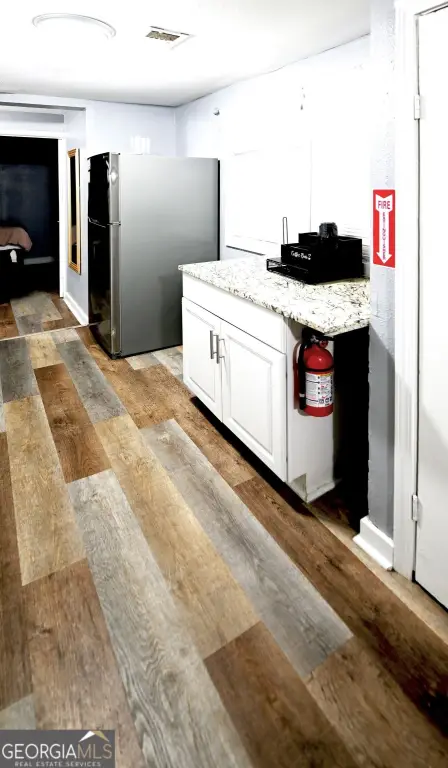 Picture 7