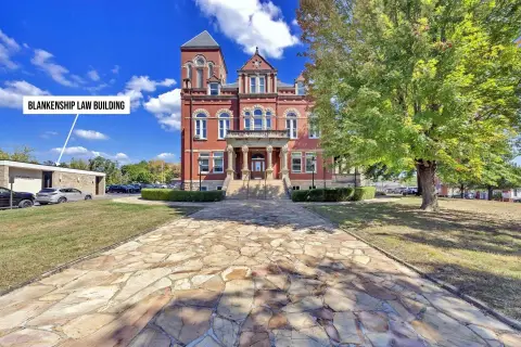 Fayetteville Office Building in Historic District
