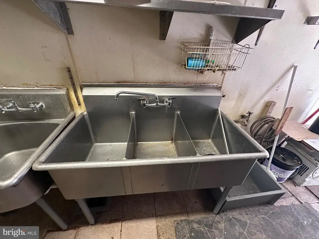 Picture 25