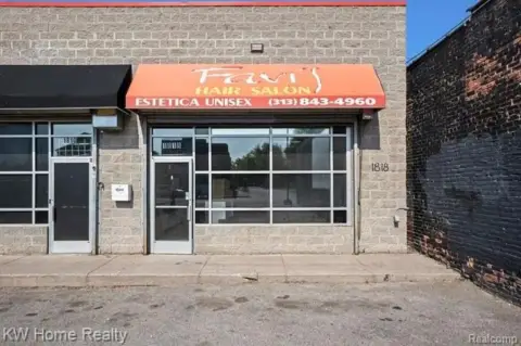 Detroit Commercial Space for Lease