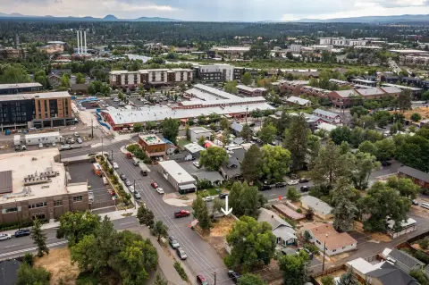 Bend Corner Lot Opportunity