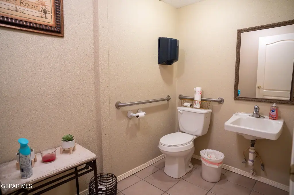 Picture 30