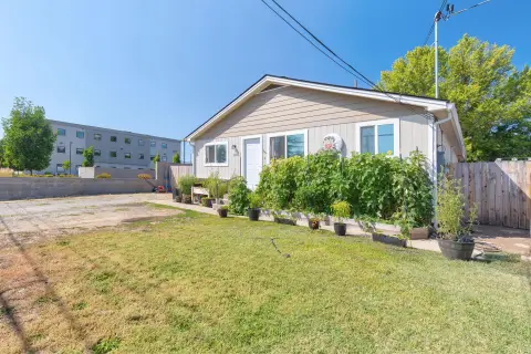 Remodeled Duplex in Medford, Oregon