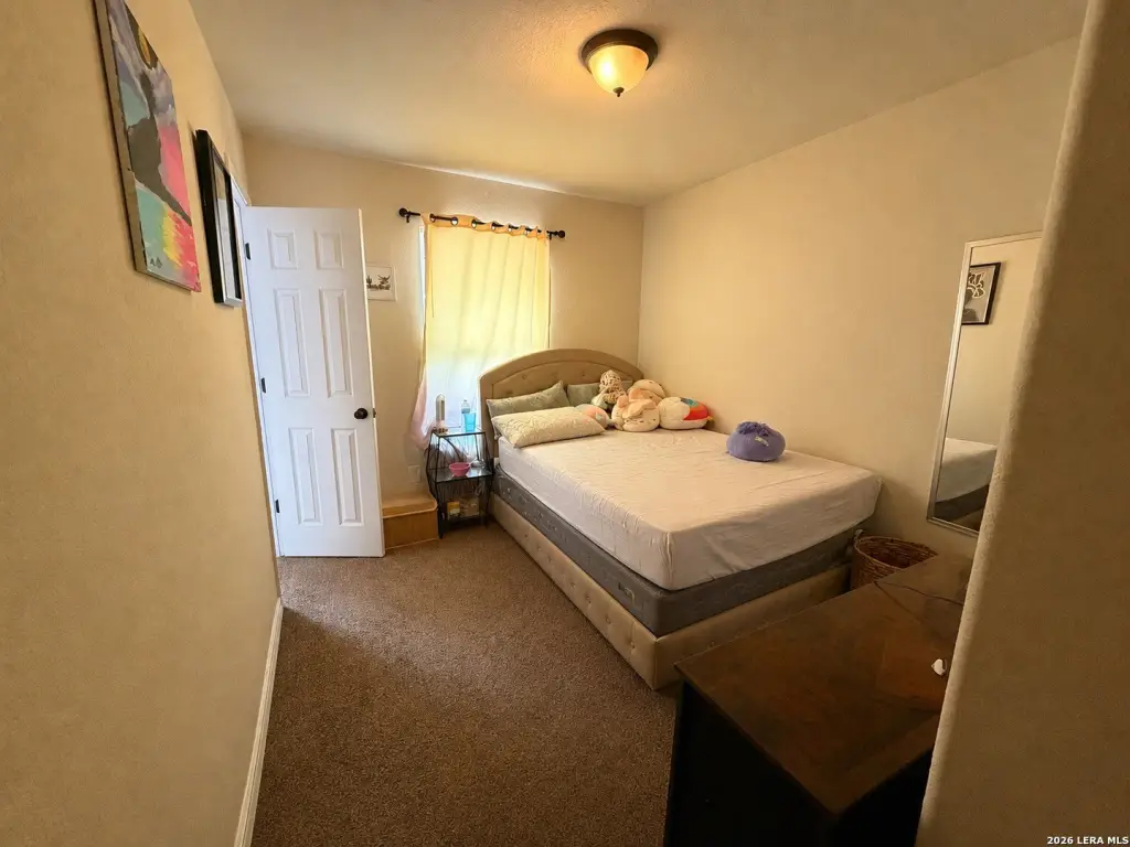 Picture 4