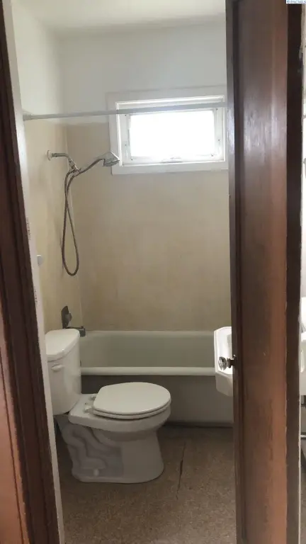 Picture 19