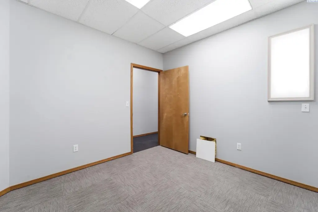 Picture 28