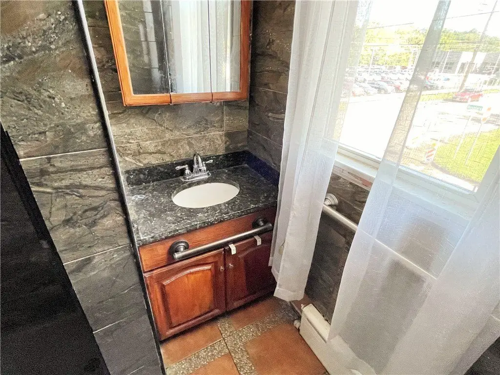 Picture 23