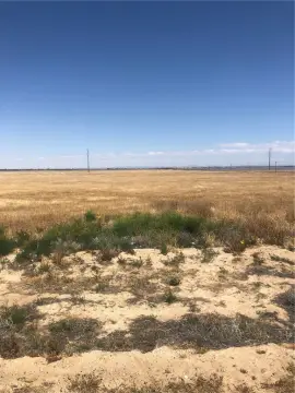 2.5 Acres Flatland in Antelope Acres