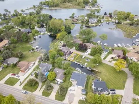 Lake Fenton Vacant Waterfront Lot