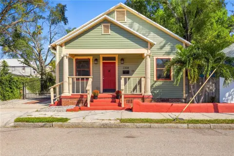 Historic Mixed-Use Bungalow