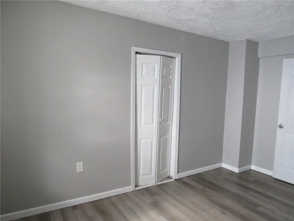 Picture 23