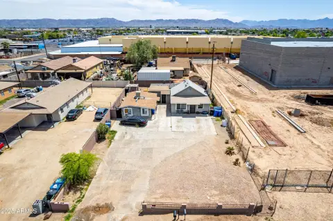 Updated Triplex in Phoenix, AZ