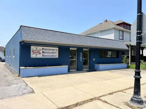 Well-Maintained Office Building For Sale