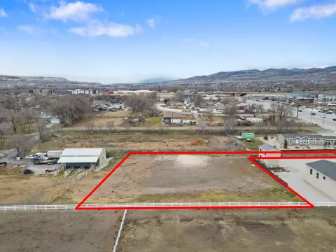 Spacious Lot in Riverton, UT