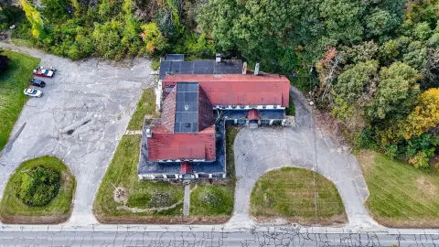 Mixed-Use Property with Existing Building