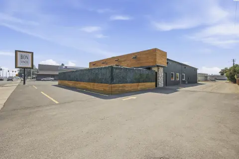 Italian Restaurant With Event Space