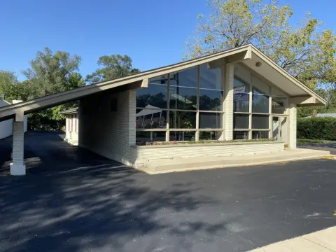 Mid-Century Modern Office Space