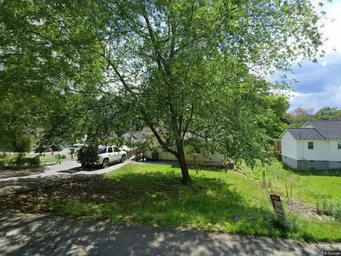 Carrollton Duplex: Investment Opportunity