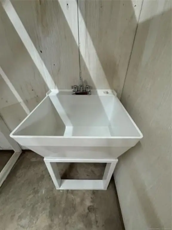 Picture 16