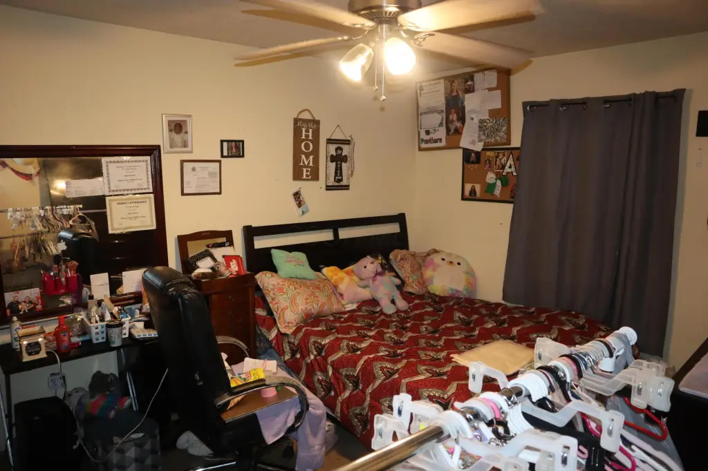 Picture 10