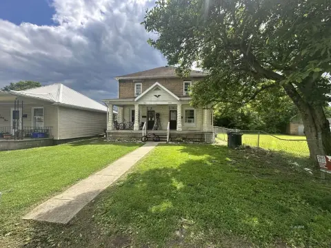 Nelsonville Duplex: Investment Opportunity