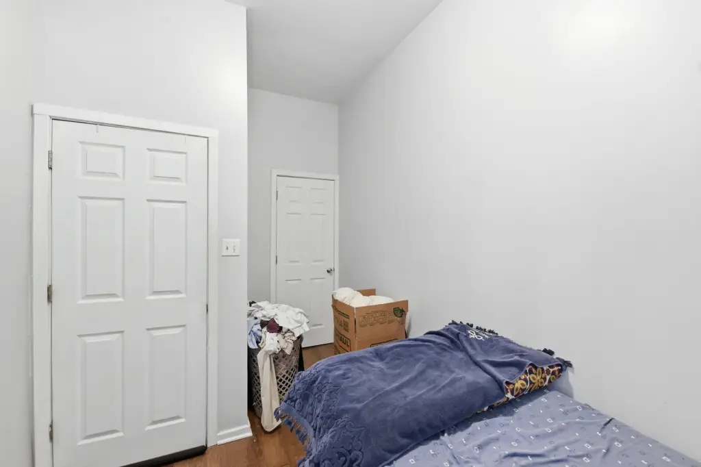 Picture 12