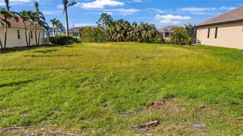 Cape Coral Gulf Access Lot