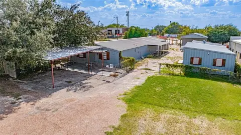 Granbury Office-Warehouse Property For Sale