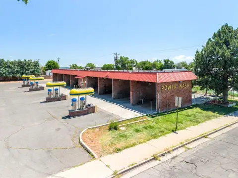 8-Bay Self-Service Car Wash