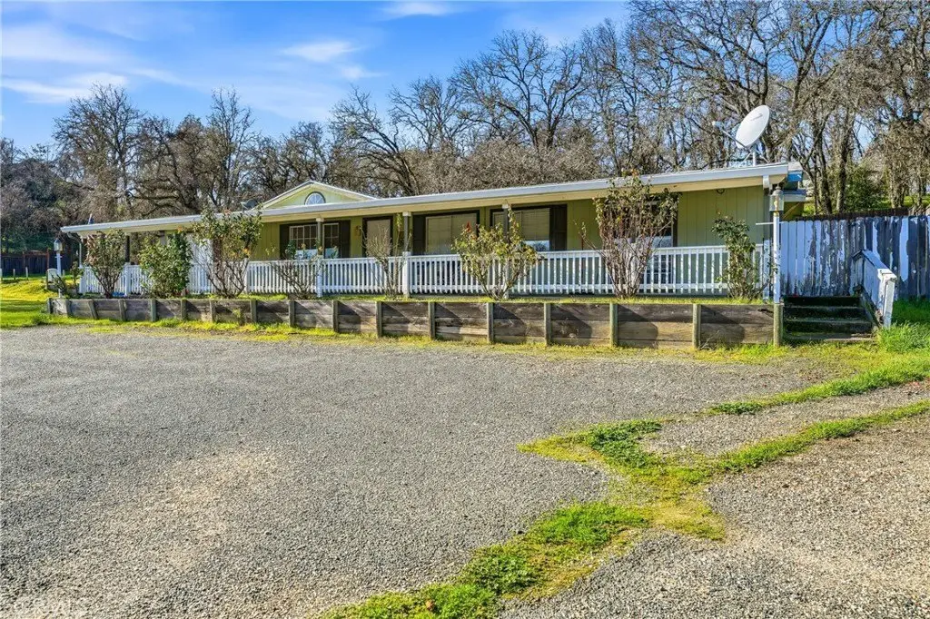 1335 Mountview Rd, Lakeport, CA 95453