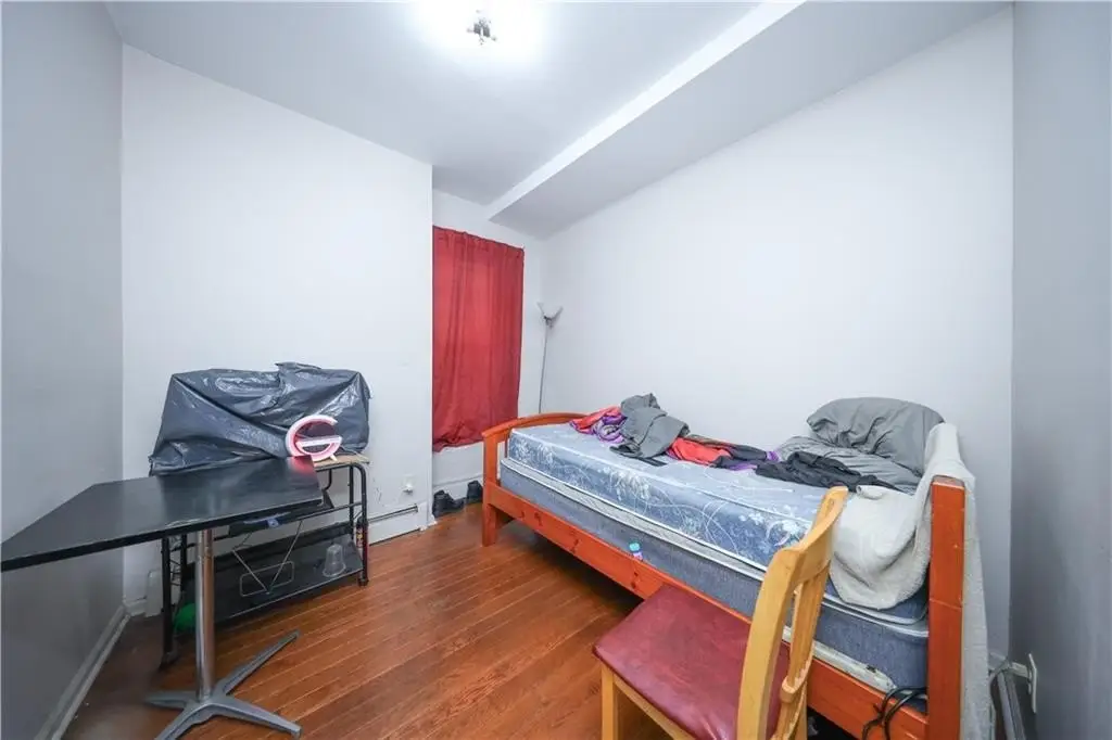 Picture 19
