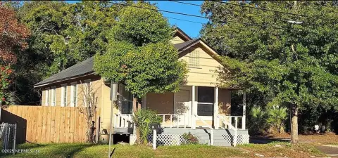 Jacksonville Commercial Corner Lot Property