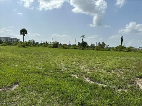 Waterfront Land in Cape Coral