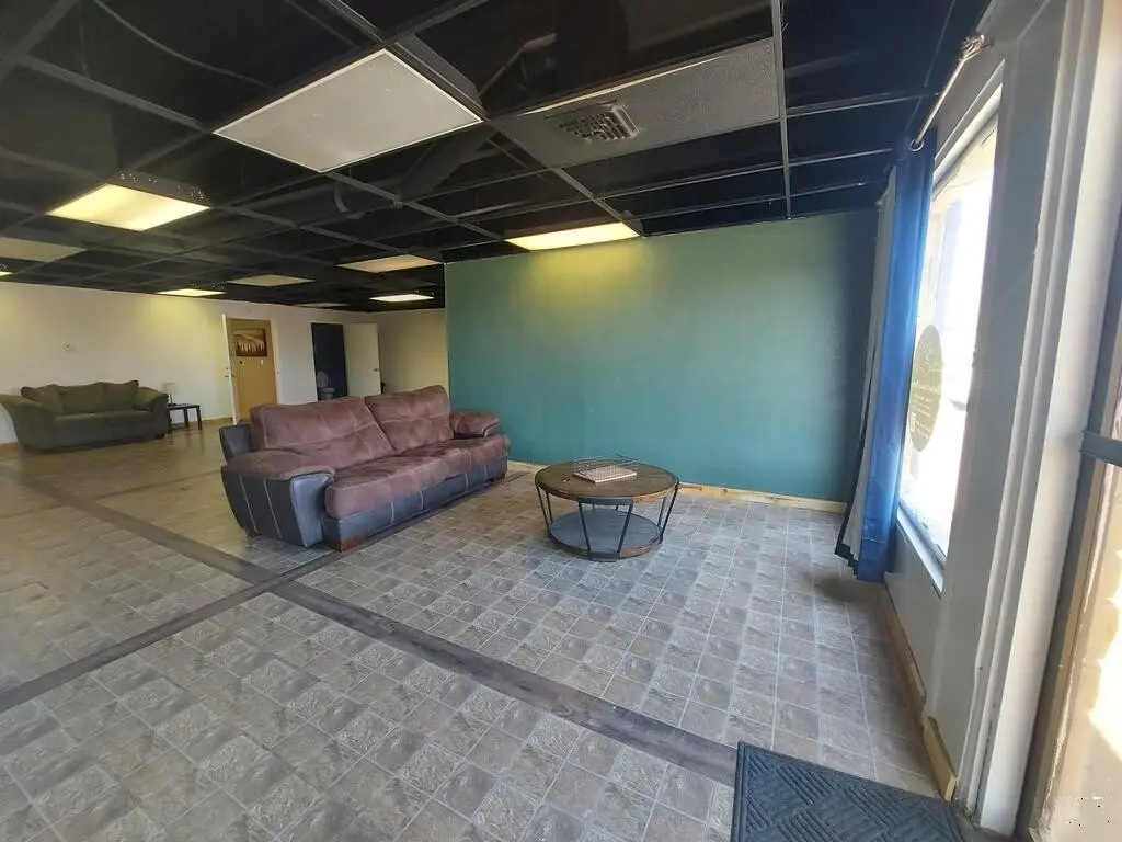 Picture 9