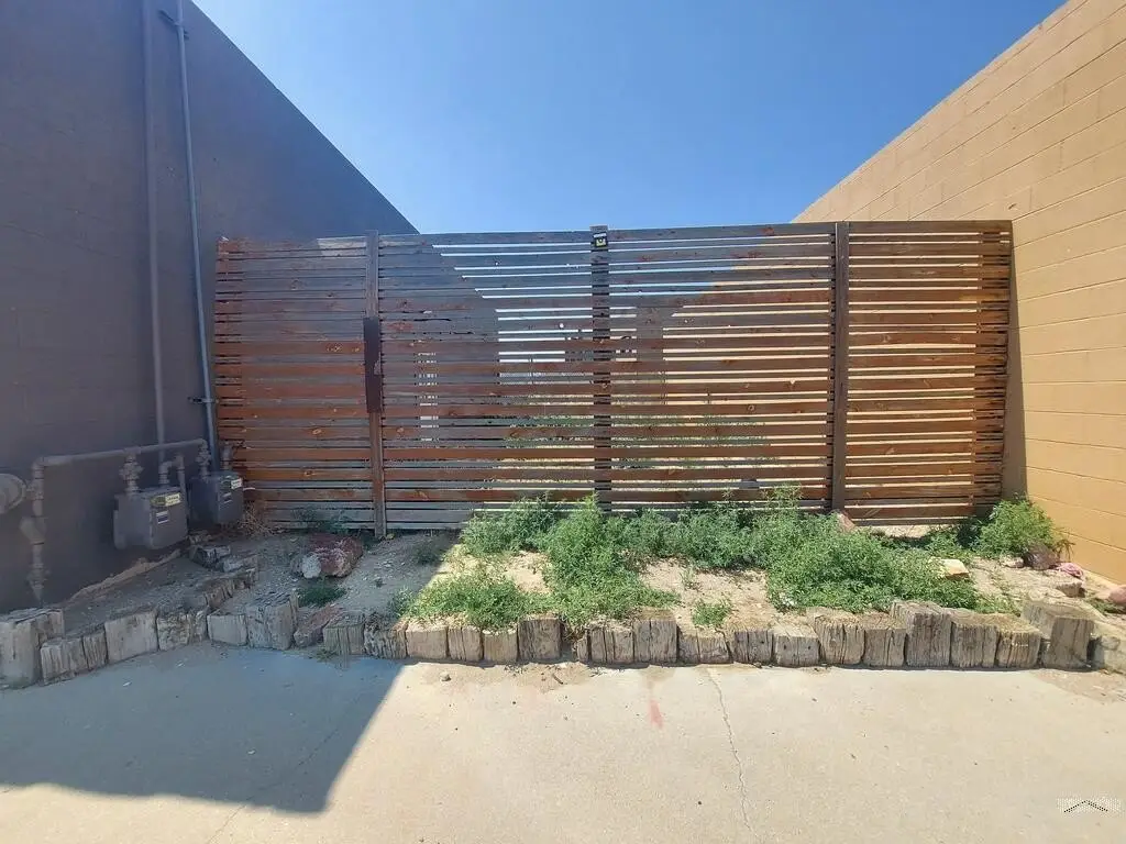 Picture 30