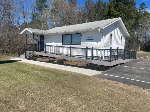 Office Building on Multi-Parcel Acreage