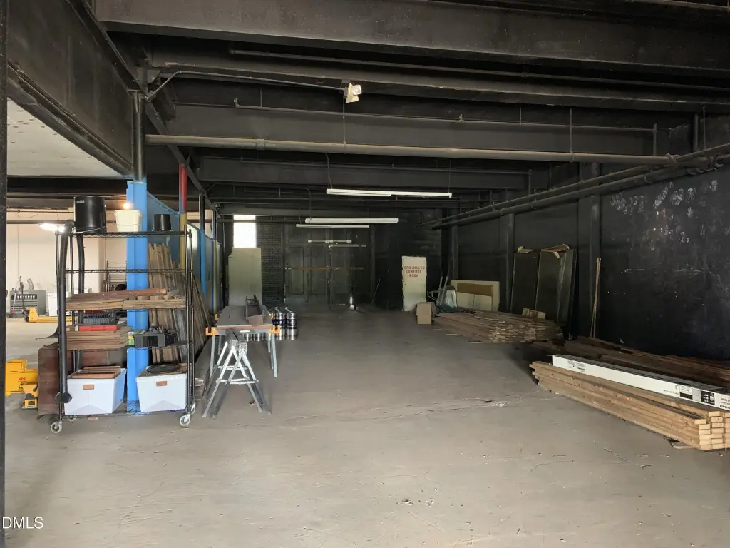 Picture 19