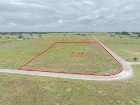 7.65 Acres in John Deere Estates