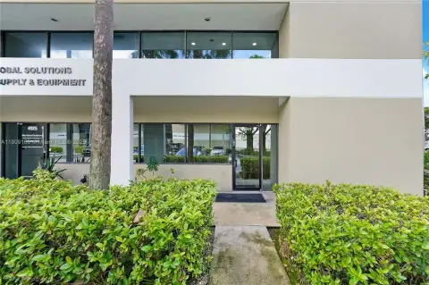 Updated Flex Space in Miami