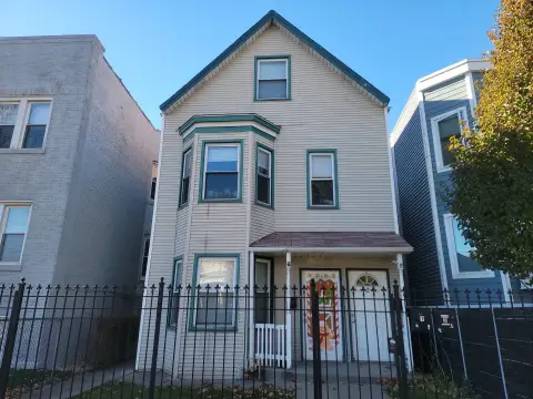 Humboldt Park Two-Unit Building
