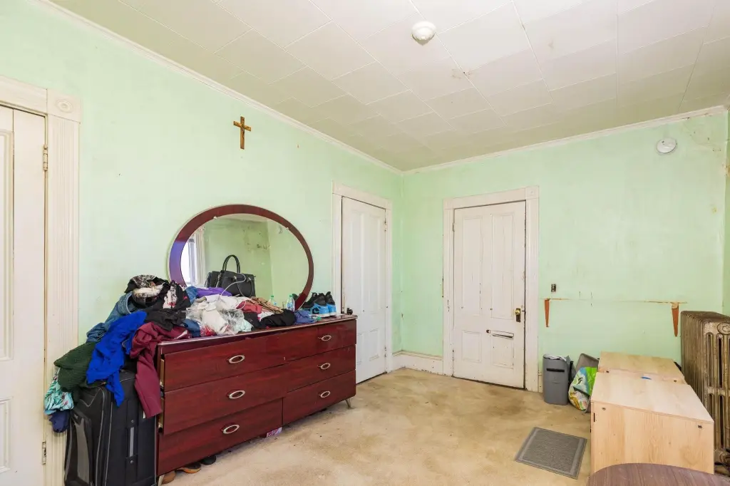 Picture 33