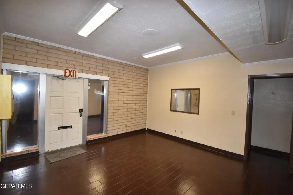 Picture 8