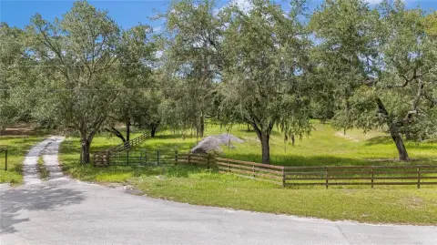 Residential Land in Hudson, FL