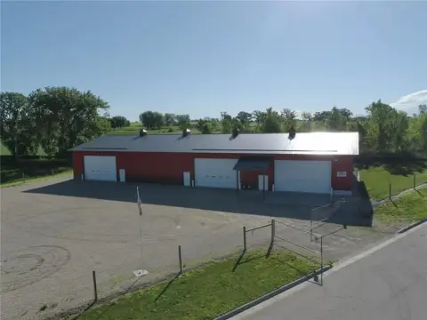 Pine Island Commercial Building For Sale