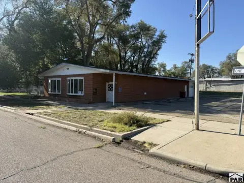Rehabilitated Office Units