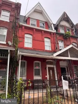 Philadelphia Triplex Near University