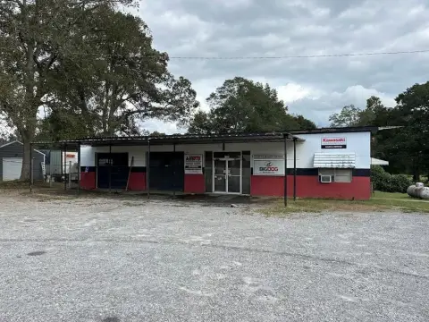 Bowdon Commercial Property For Sale