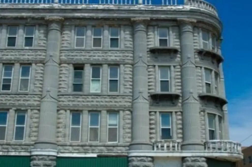 Picture 8